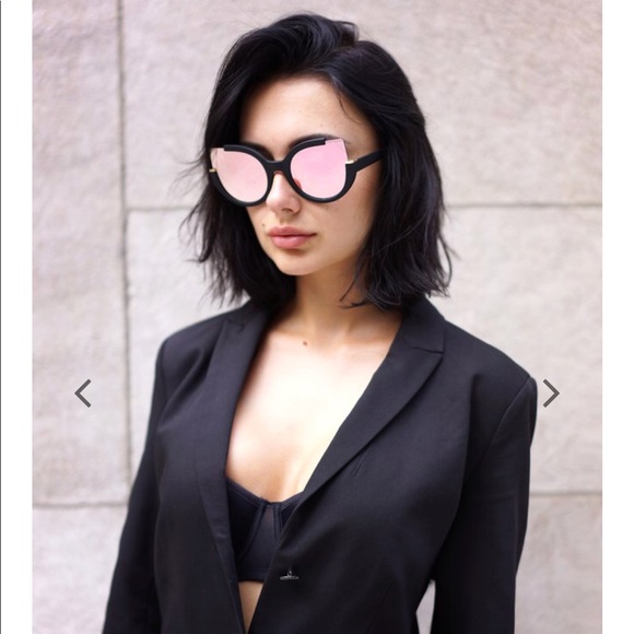 TopFoxx CHLOE Sunglasses 👄 - Picture 2 of 7